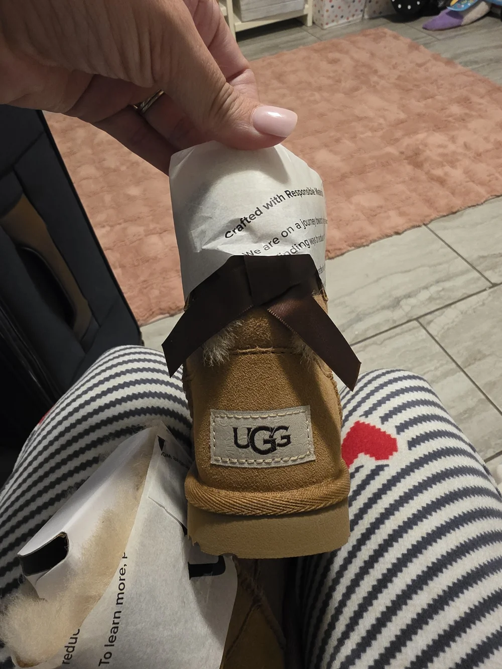 UGG Kids Mini Boot in Chestnut Brown
